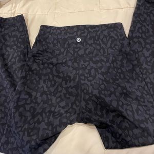 LULULEMON LEGGINGS